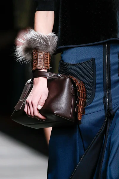 Look 20